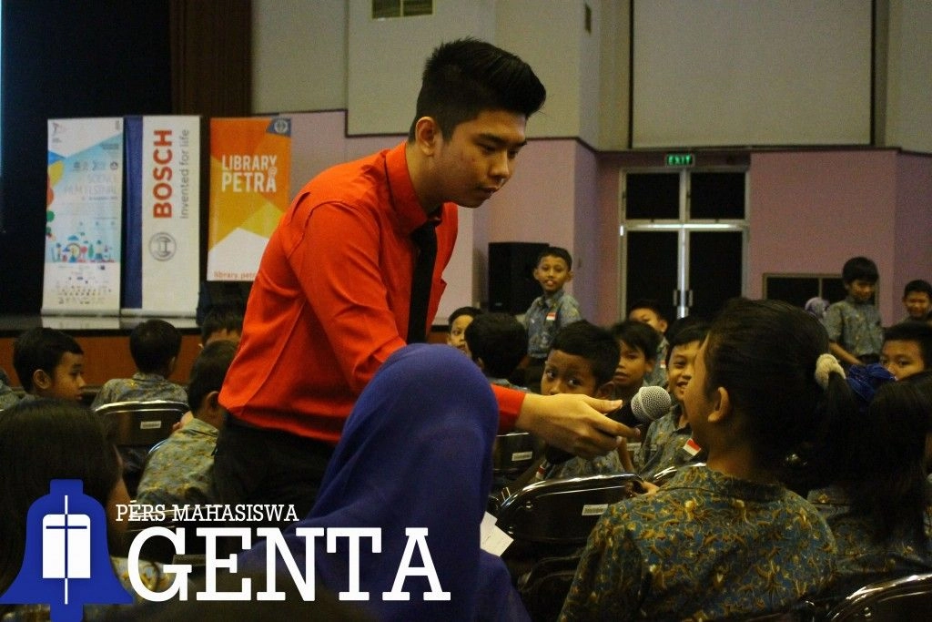 Belajar Sambil Menonton