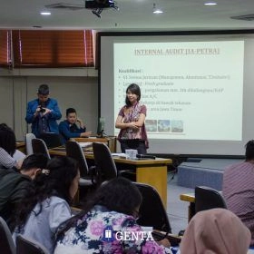 Career Days: Cara UK Petra Bantu Mahasiswanya