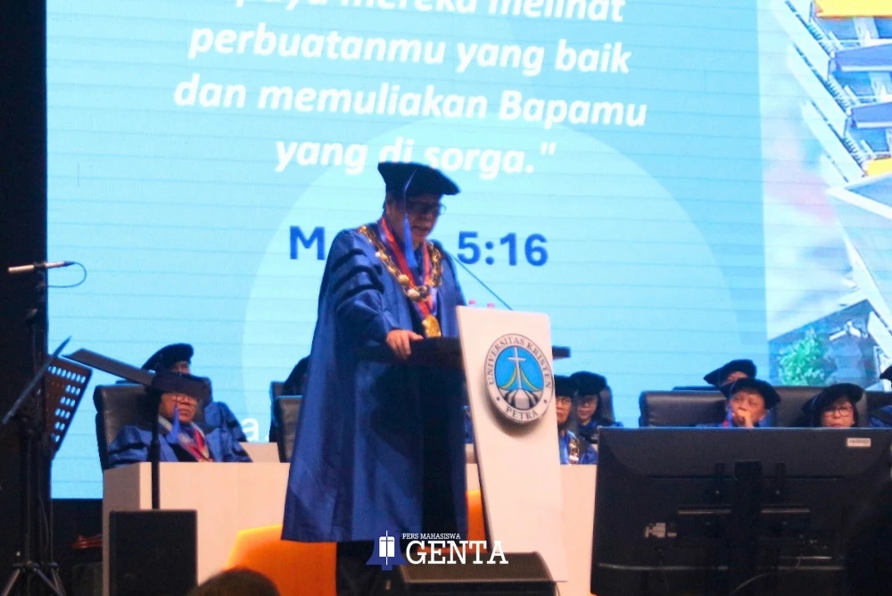DIES NATALIS UK PETRA KE-65: Merayakan 65 Tahun dalam Terang