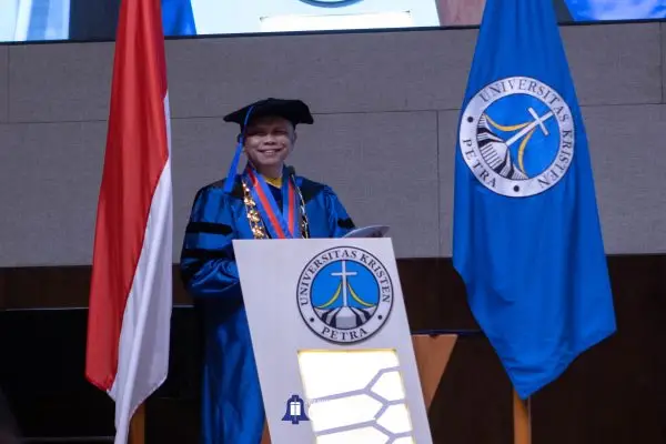 Junjung Almamater dalam Menempuh Babak Baru