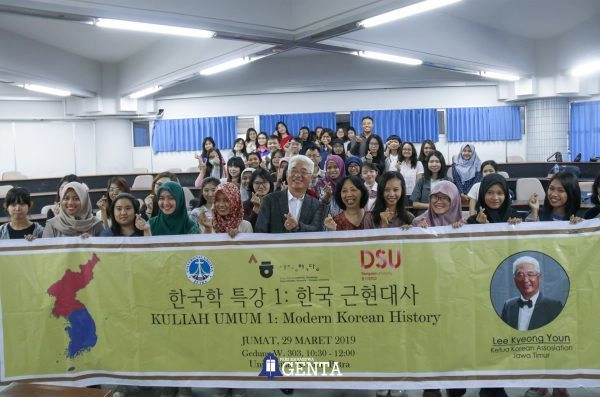 Lee Kyoung Youn: “Sejarah 100 Tahun Korea Memang Sedih”