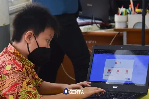 Merangkai Kreativitas dalam Kecermelangan Logika