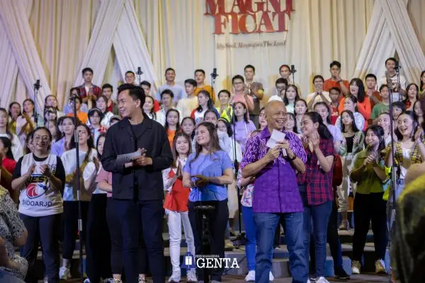 Merdu Simfoni Sambut Kehangatan Natal