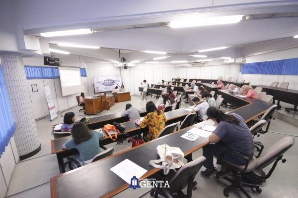 Rayakan Hangeul Day ke-573 dengan Lomba Menulis Bahasa Korea