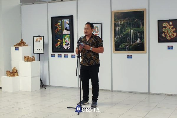 Wadahi Ekspresi, Kembangkan Diri